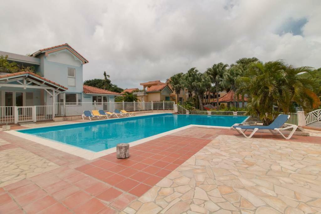 Superbe Studio Avec Jacuzzi Prive Apartment Sainte-Anne Ngoại thất bức ảnh